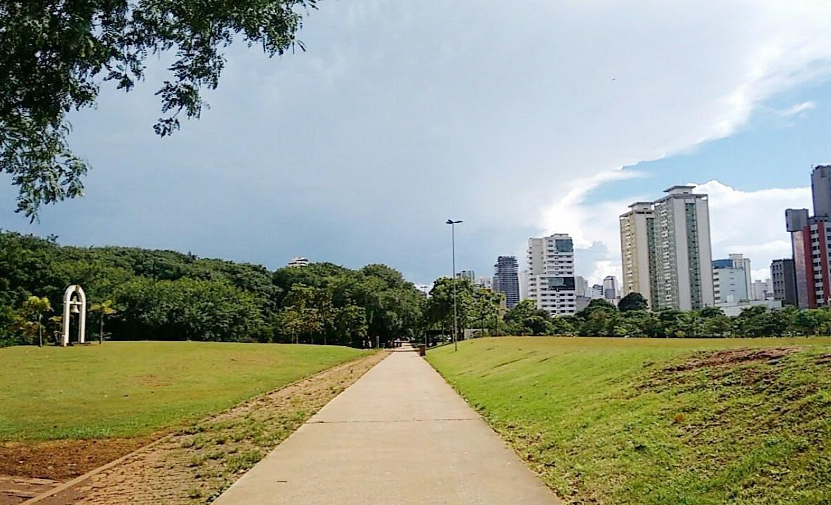 Parque da Juventude: Oásis Cultural e Esportivo em São Paulo