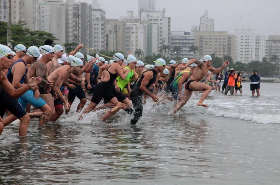 SANTOS: Festival santista de biatlo reúne 300 atletas na praia da Aparecida