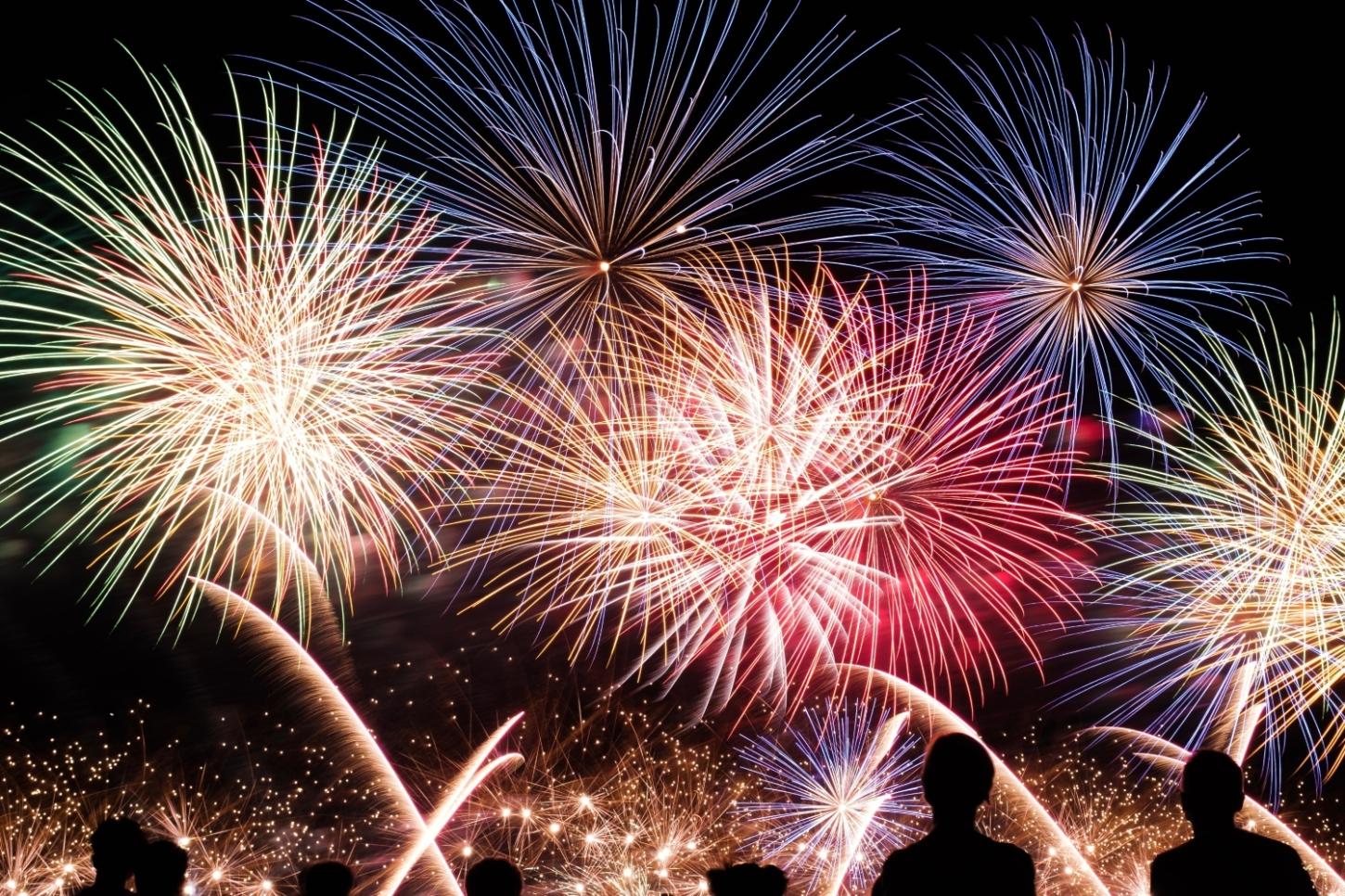 SÃO VICENTE - Cidade terá queima de fogos no Réveillon após anúncio de que não gastaria recursos próprios; entenda