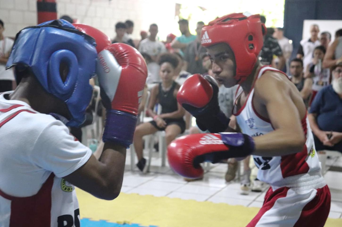 SOROCABA - Liga sorocabana de boxe realiza último festival de alunos do ano