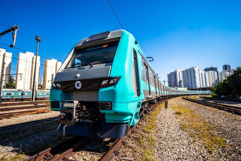 SÃO PAULO - Linhas metroferroviárias operam 24 horas para atender Anhembi nos dias 9 e 10