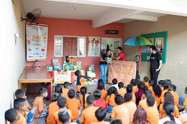 SOROCABA - 1ª edição do Projeto“Baú Mágico” doou estruturas de bibliotecas e realizou oficinas de leitura em Sorocaba