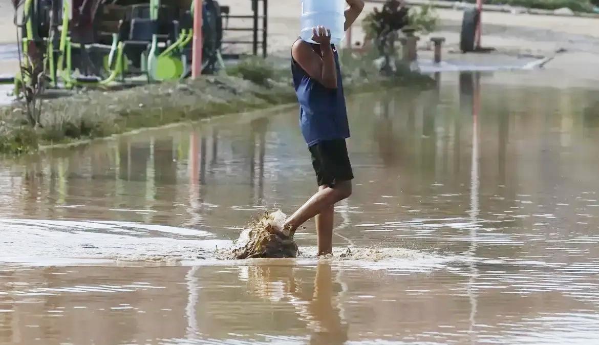 Hepatite A e leptospirose: saiba quais são as doenças provenientes do contato com a lama