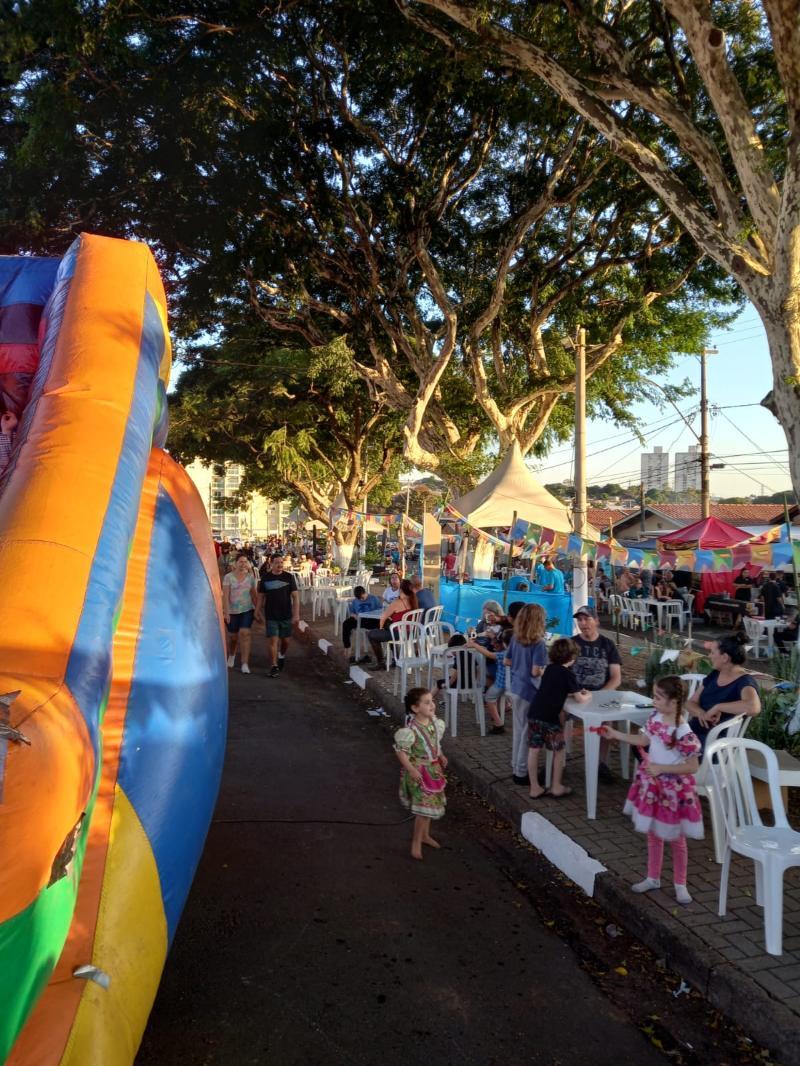 CAMPINAS - Vila Aurocan recebe festa junina em praça do bairro no dia 8 de junho, sábado