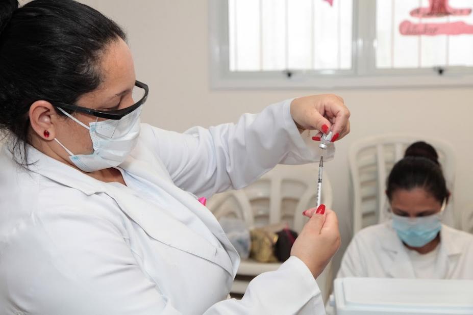 Veja onde se vacinar contra covid-19 e outras doenças