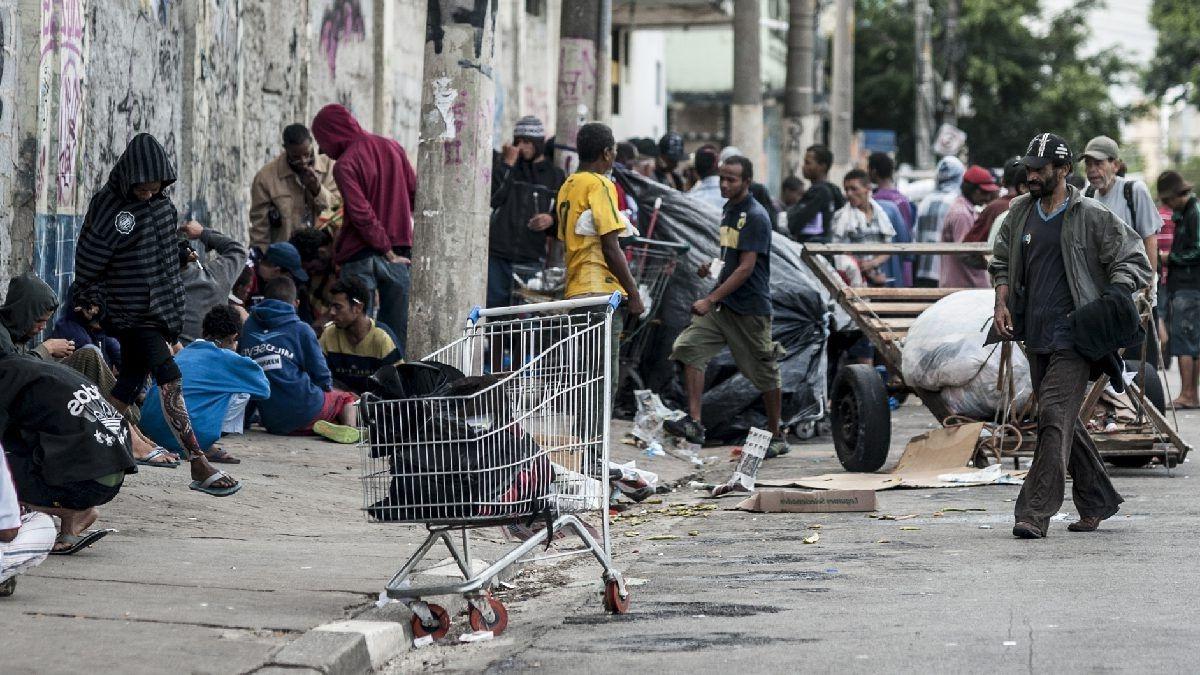 Reportagem Urgente: A Exploração de Dependentes Químicos na Cadeia de Reciclagem de Alumínio
