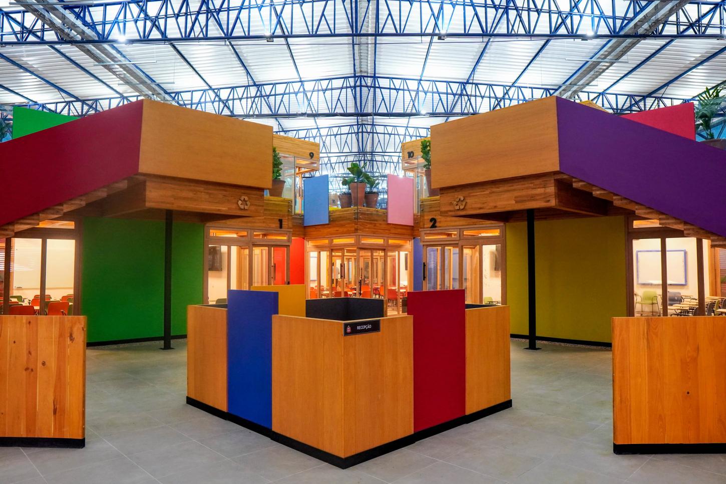 Escola estadual de São Sebastião ganha prêmio de arquitetura