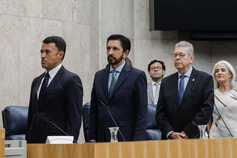 Nunes toma posse para 2º mandato em SP, diz que vai buscar diálogo, cuidar da periferia e que não é prefeito de obras faraônicas