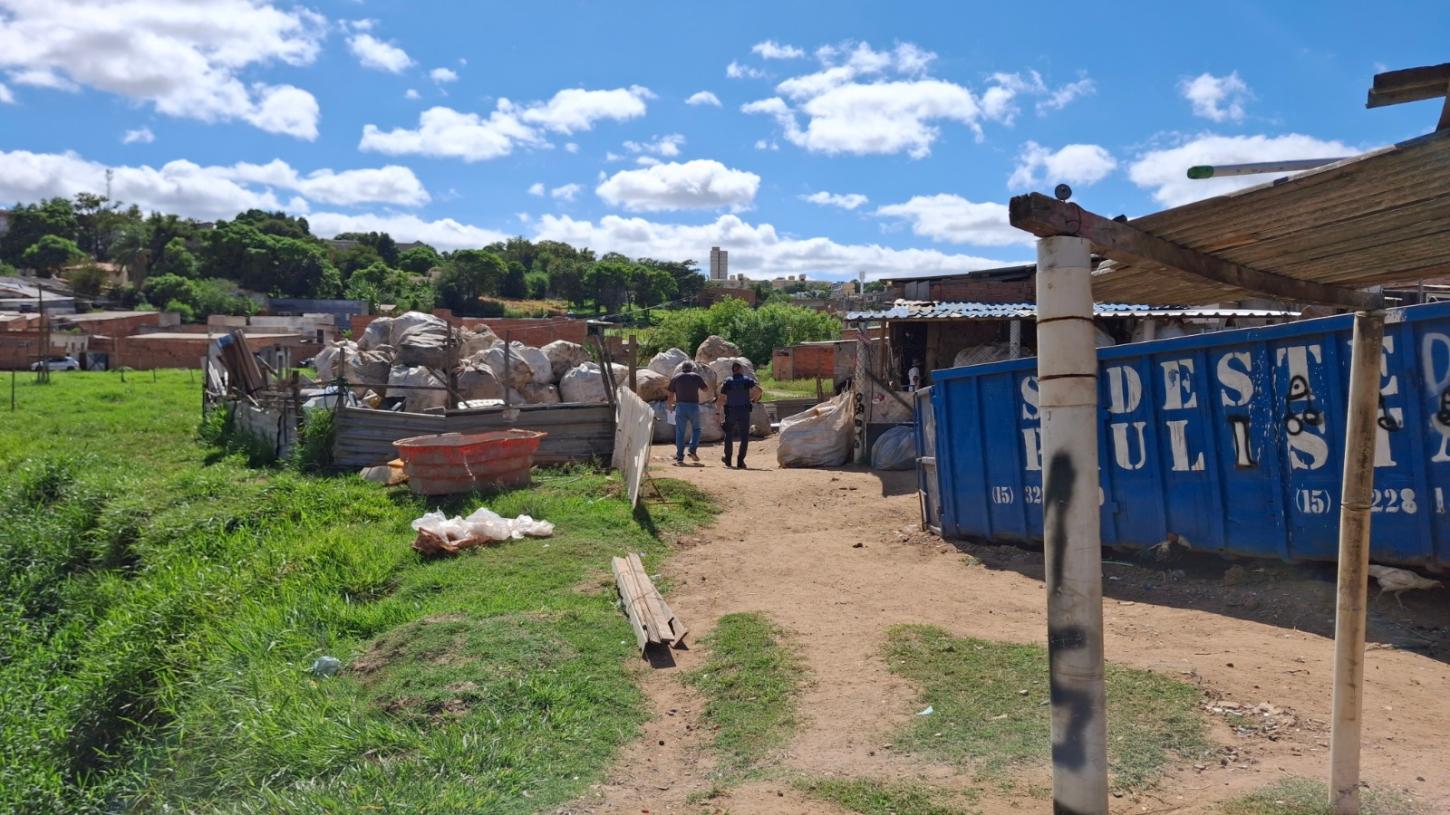Operação Ferro-Velho interdita dois estabelecimentos irregulares em Sorocaba