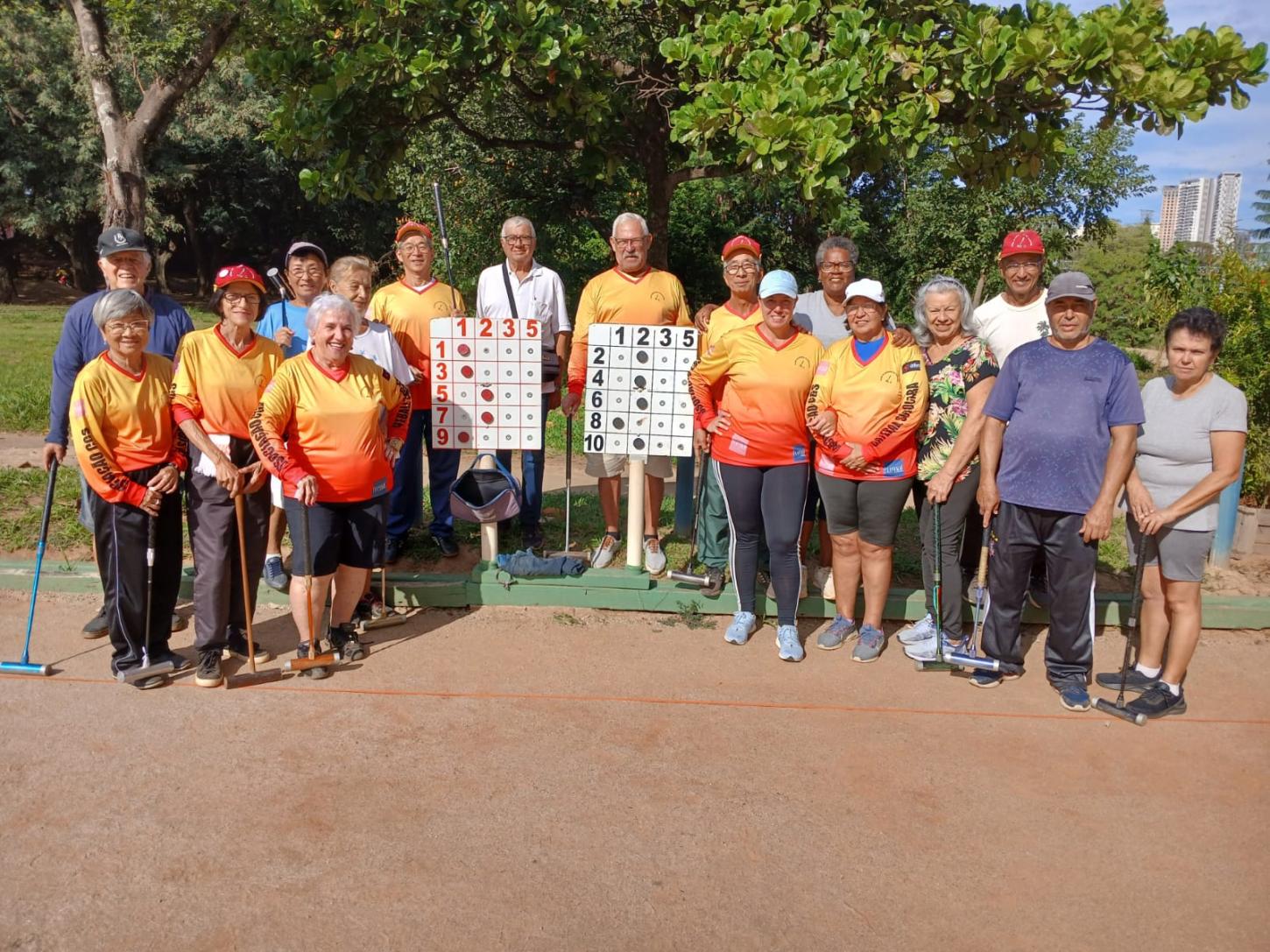 Gateball: um esporte para todas as idades conquista espaço em Sorocaba