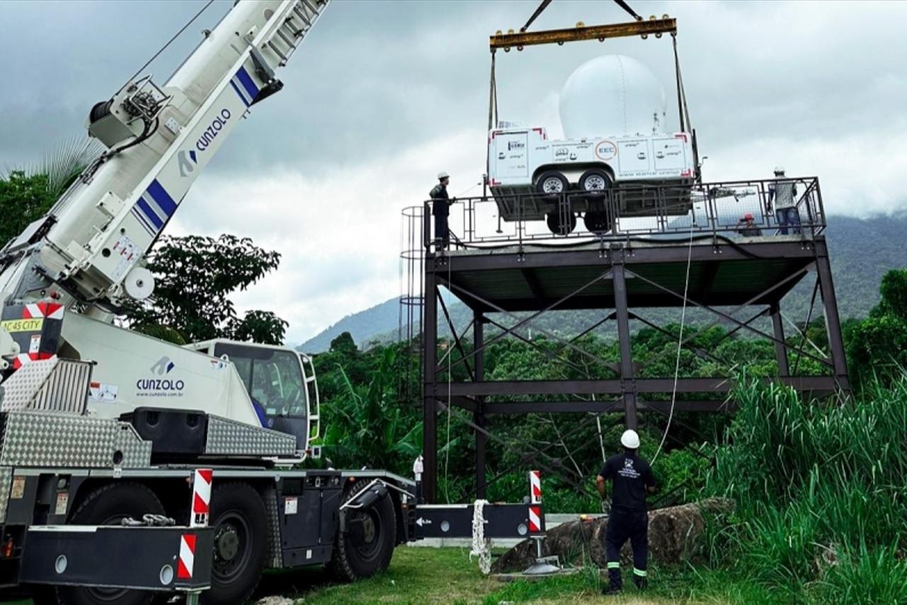 Radar instalado em Ilhabela capta chuvas ‘ocultas’ pela Serra do Mar, mostra Defesa Civil de SP