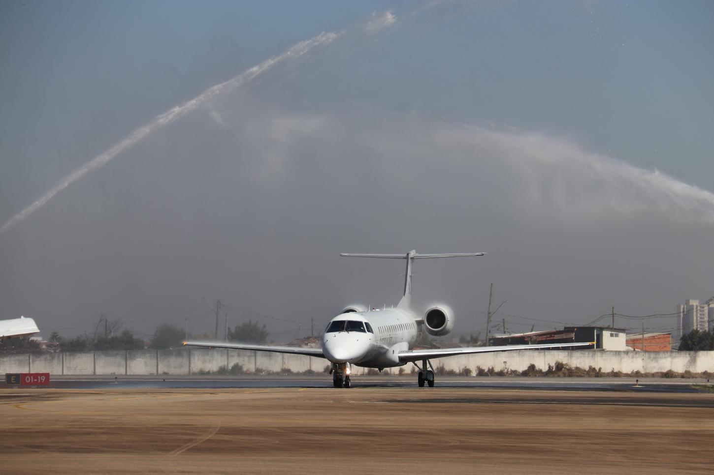 Aeroporto de Sorocaba recebe primeira aeronave internacional para manutenção