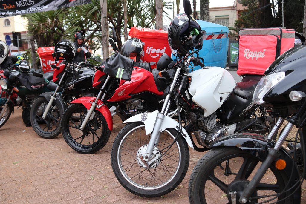 Prefeitura de Sorocaba concederá benefício de abastecimento para motoboys em parceria com a iniciativa privada