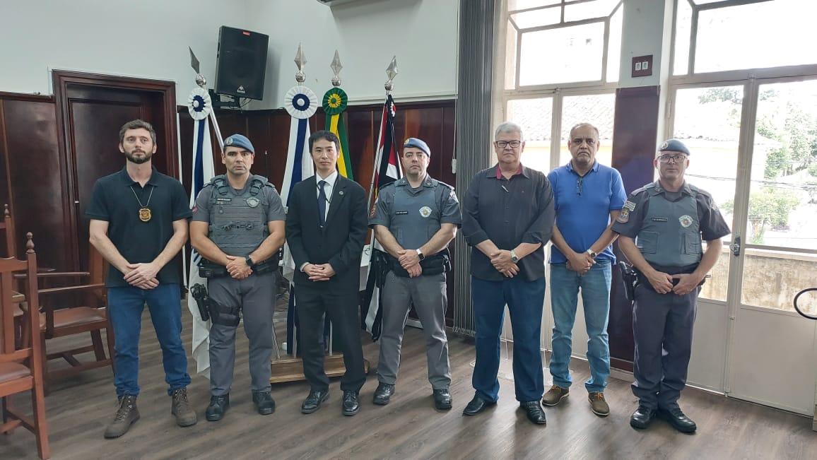 CÔNSUL DO JAPÃO VISITA O CONSEG TIETÊ E DESTACA A IMPORTÂNCIA DO MODELO BRASILEIRO DE POLICIAMENTO COMUNITÁRIO
