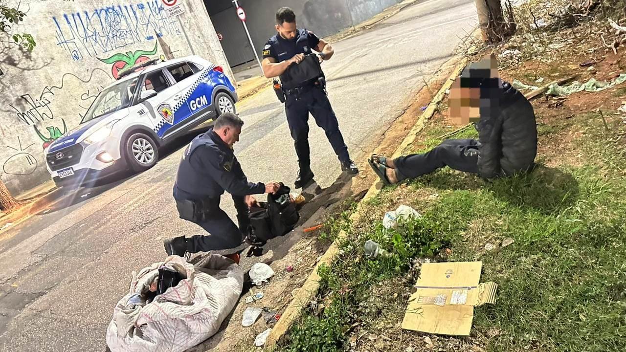FURTO DE FIAÇÃO NA AV. ARMANDO PANNUNZIO TERMINA EM PRISÃO