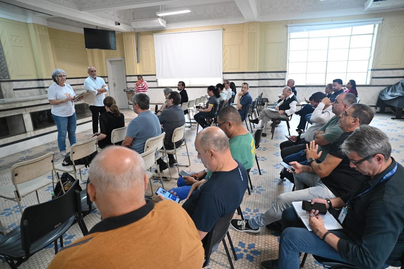 Prefeitura de Santos começa preparar comércios para início da operação da 2ª linha do VLT