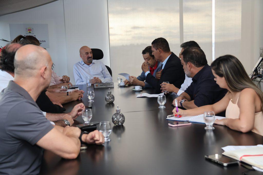 Prefeitura anuncia proibição de tráfego de motocicletas em corredores do sistema BRT