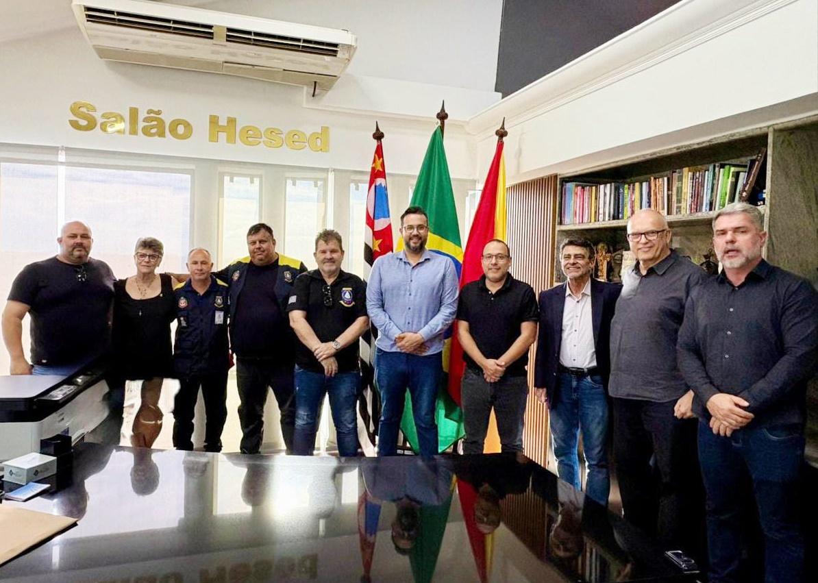 Presidentes dos CONSEGs de Sorocaba e do Comitê Regional se reúnem no gabinete do prefeito e ampliam articulação regional por mais segurança e ordem na cidade e na região