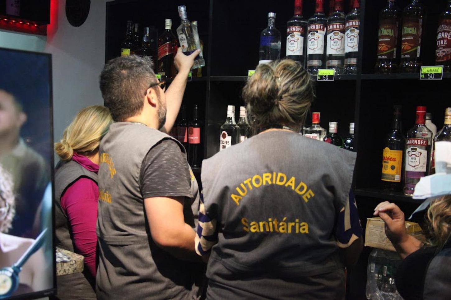 Operação “Caraguá Segura” reforça fiscalização, fecha adegas irregulares e impulsiona queda da criminalidade