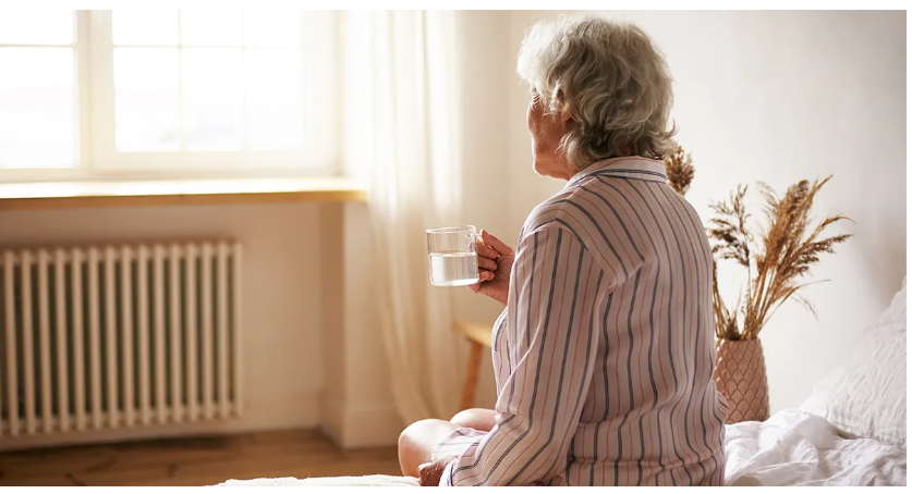 Dispositivo inteligente apoiado pela Fapesp lembra idoso de tomar remédio e vigia a ingestão