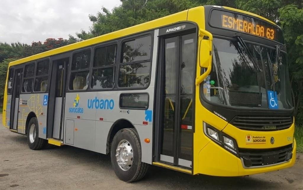 Moradores reivindam redução de intervalo e mais carros na Linha 63, que atende o Pq Esmeralda e Jd Simus, principalmente em horários de pico.