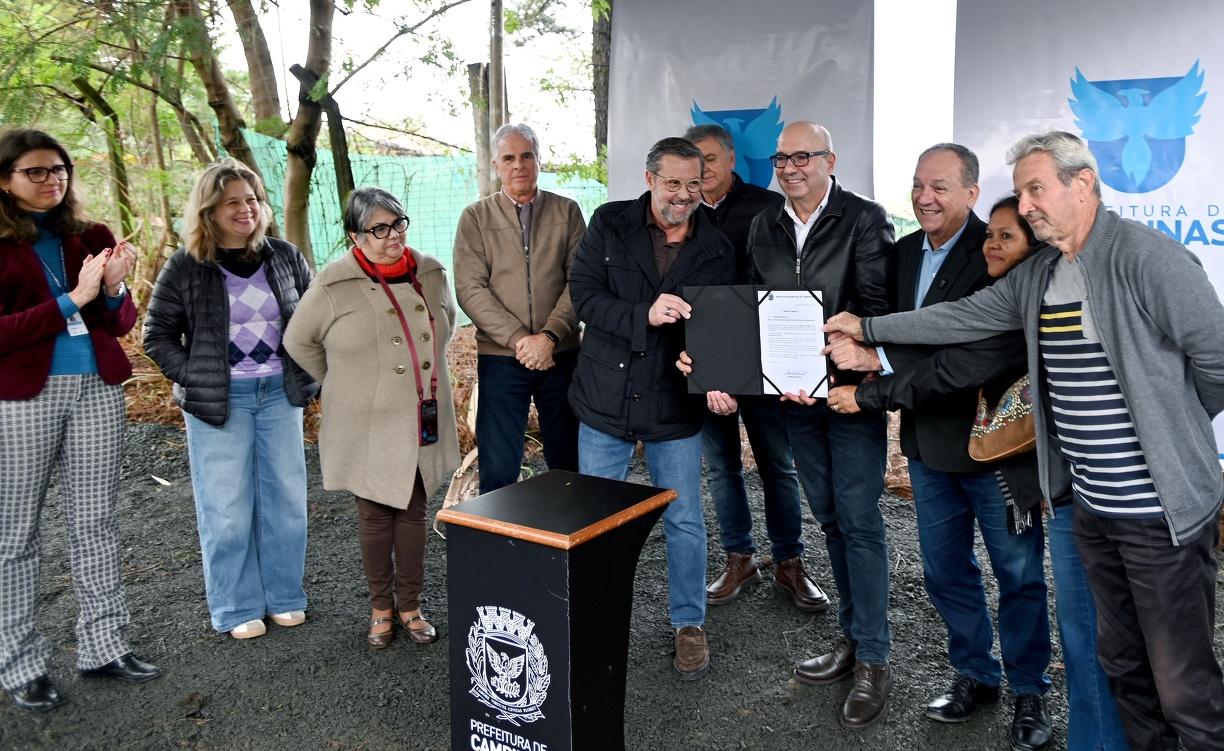 Prefeito de Campinas lança pedra fundamental do Centro de Saúde do Jardim Myrian Moreira da Costa