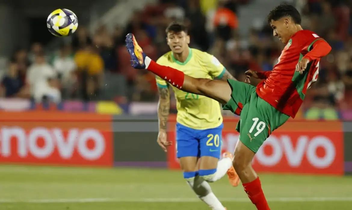 Pressão por resposta: Torcida exige mais entrega da Seleção contra o Haiti