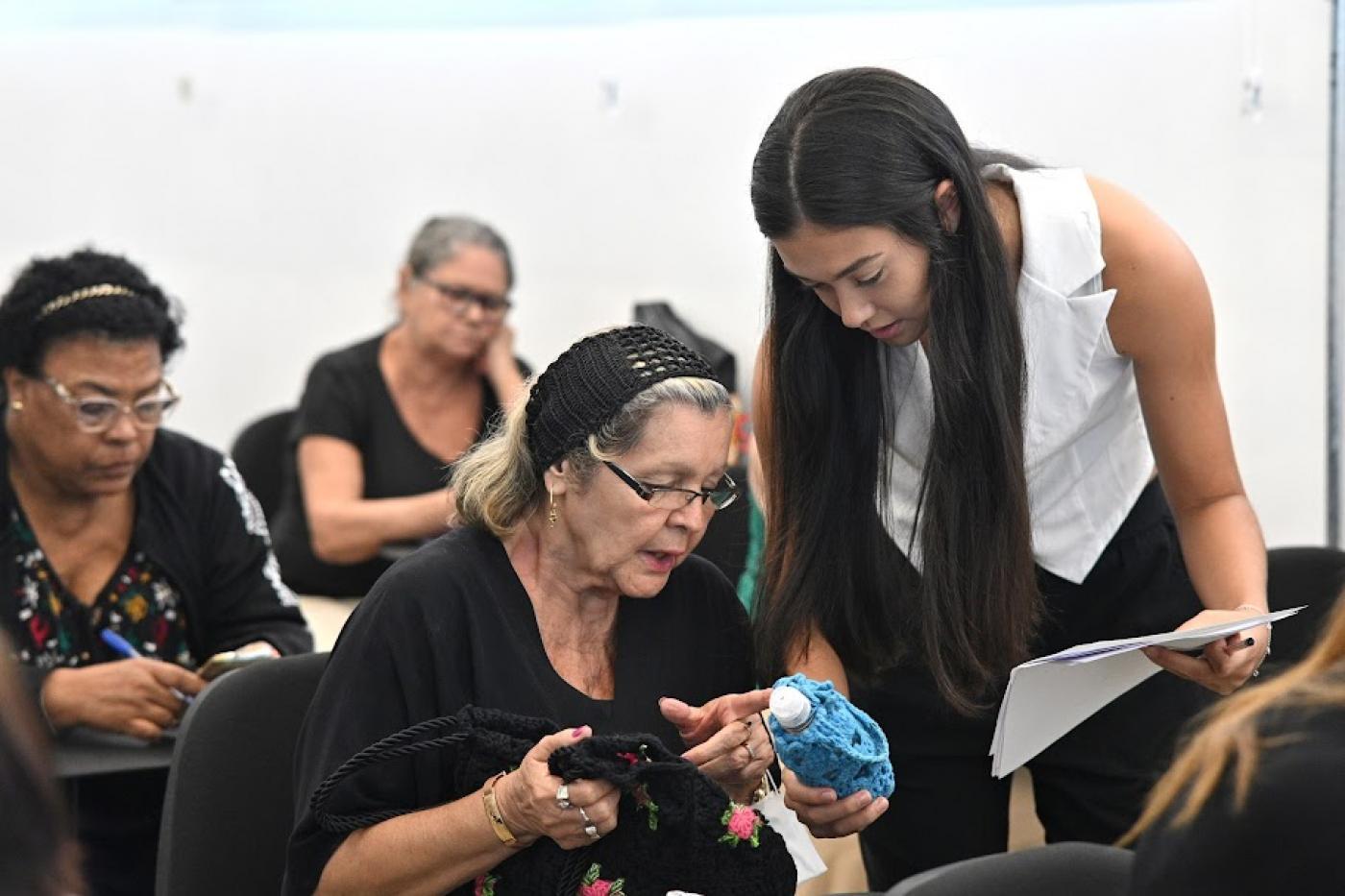 Curso de tecnologia para público 50+ em Santos oferece 160 vagas