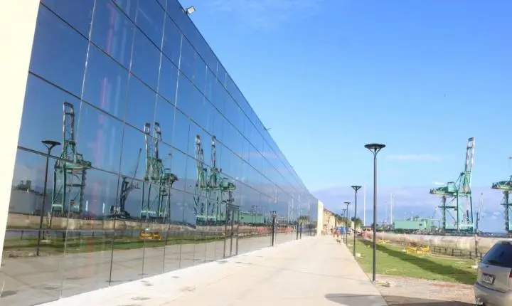 Armazém 3 do Parque Valongo já revela Santos em nova perspectiva