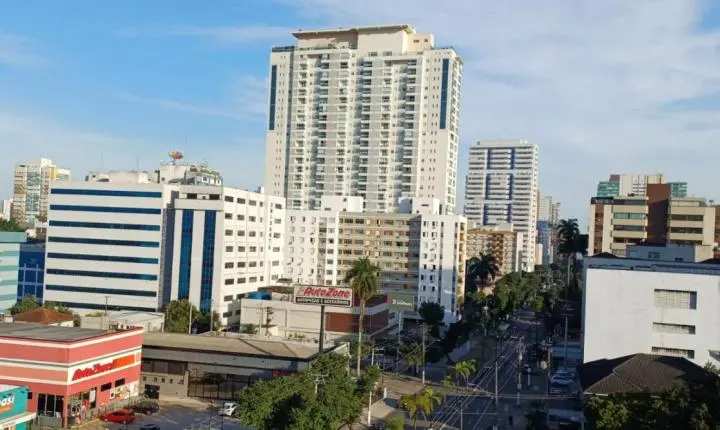 Baixada Santista em Alta: Como Santos, São Vicente e Praia Grande Redefinem a Busca por Moradia e Investimento no Litoral
