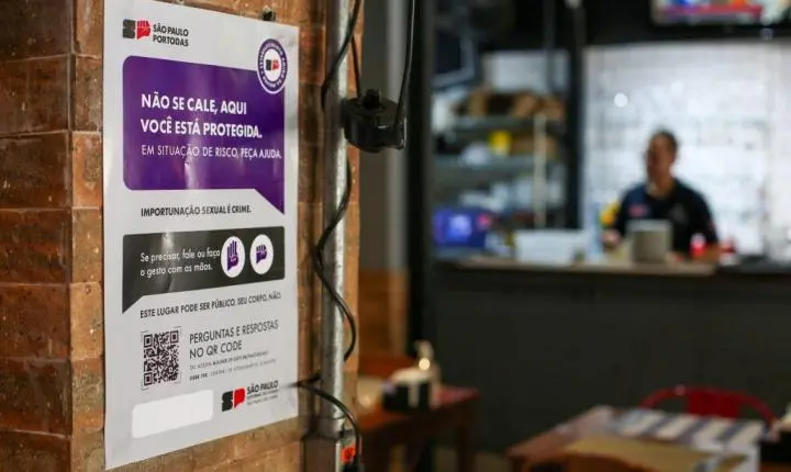 Bares e restaurantes de São Paulo têm mais de 117 mil profissionais treinados para proteger mulheres em risco de violência