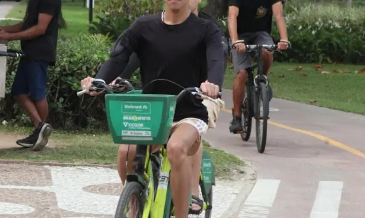 Bike Santos transforma as férias em convite para pedalar e aproveitar a Cidade
