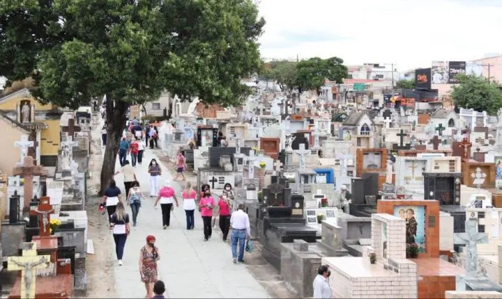 Cemitérios públicos de Sorocaba recebem serviços de manutenção e zeladoria para o Dia de Finados