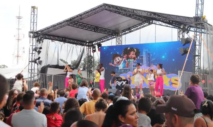 Festa do Dia das Crianças reúne cerca de 13 mil pessoas no Paço Municipal