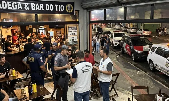 Operação integrada da Prefeitura fiscaliza 23 bares e adegas em Sorocaba