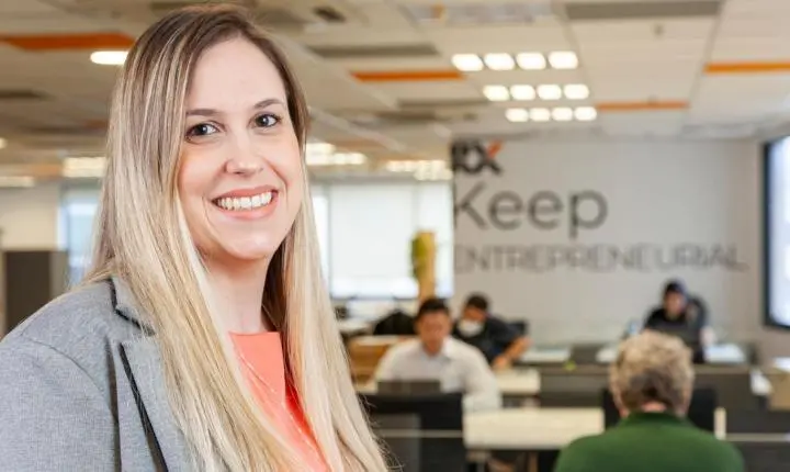 RX anuncia Amanda Franza como nova gerente de produto da FIEE