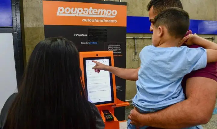 Sem tempo de ir ao Poupatempo? Veja estações de Metrô com totens de autoatendimento