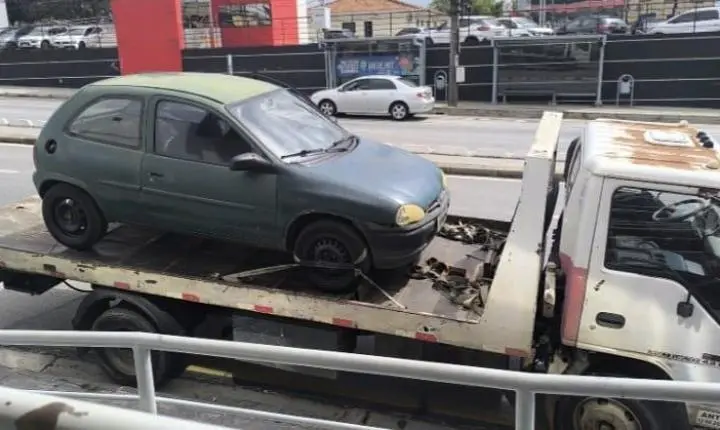 Veículo furtado é recuperado pela GCM durante patrulhamento preventivo na Vila Espírito Santo
